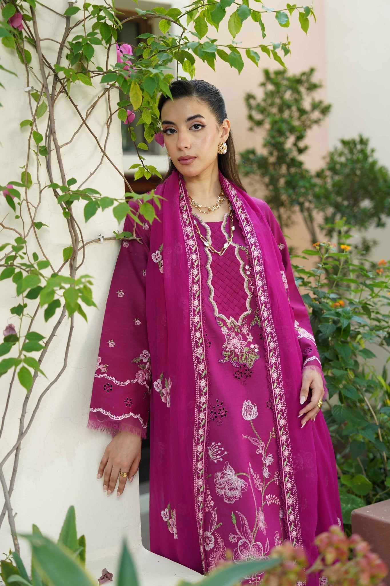 MAGENTA ROSE LUXURY EMBROIDERED LAWN