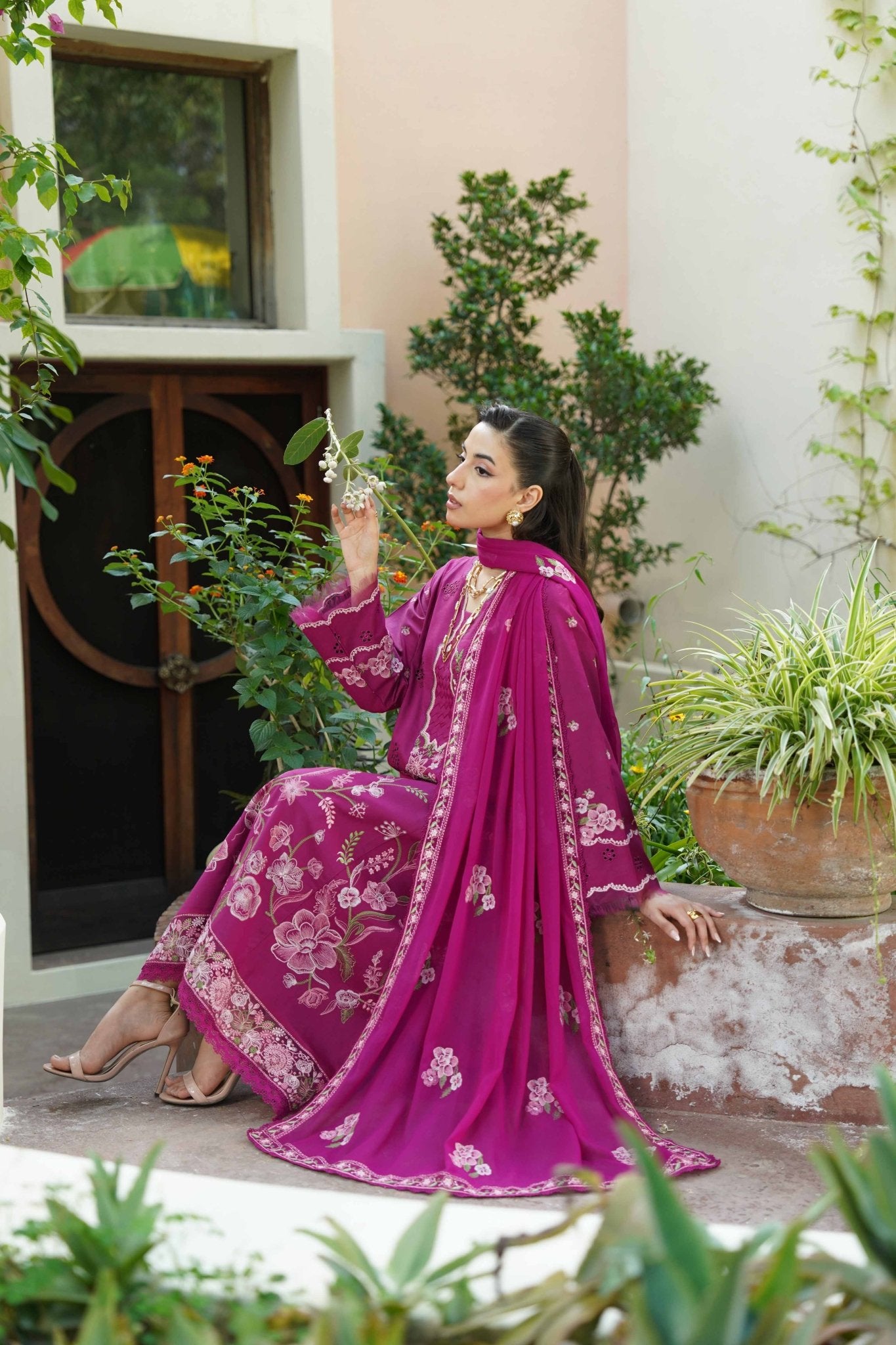 MAGENTA ROSE LUXURY EMBROIDERED LAWN